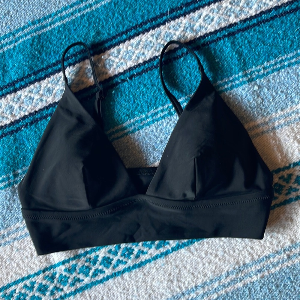 Aerie black bikini top size LG